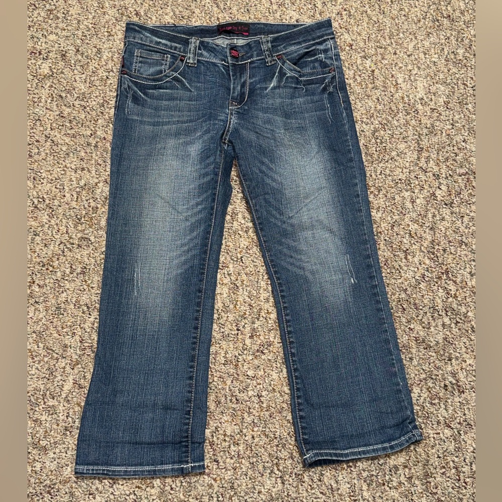 Women's size 29, size 8 rock paper sexy capris Classic Blue Women's Jean capris